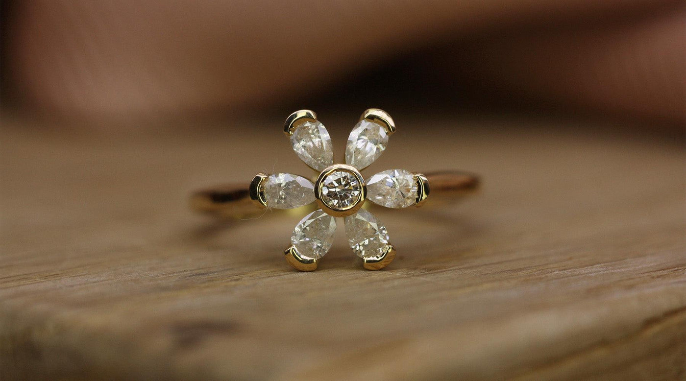 Alternative Engagement Rings - Ice Diamonds